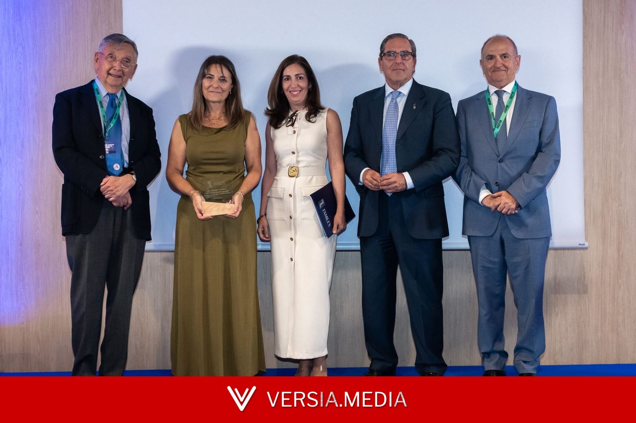 FAMILEX estrena sus premios con un doble homenaje a Flor Carrasco y Javier Orduña Moreno
