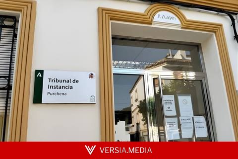 Tres horas esperando a un juicio que nunca existió: el Tribunal de Instancia «olvidó» la citación
